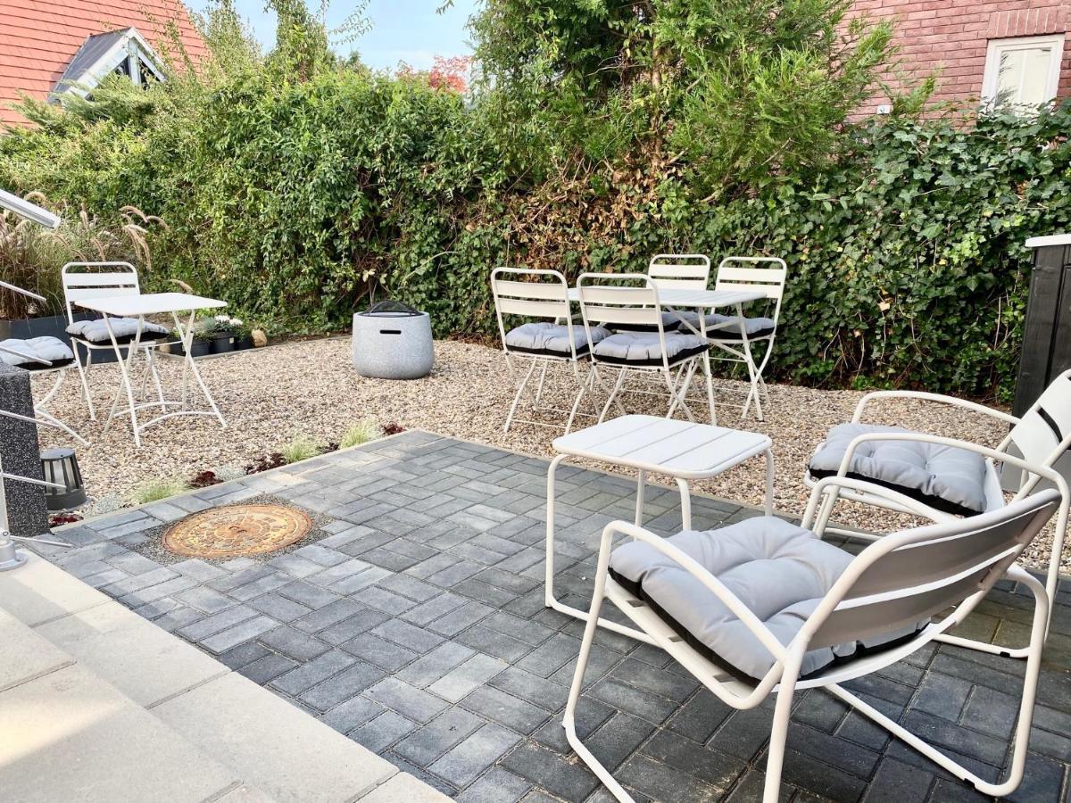 Modernes Apartment, Terrasse Und Garten Am Lilienthalpark Im Suedwesten Berlins Eksteriør bilde